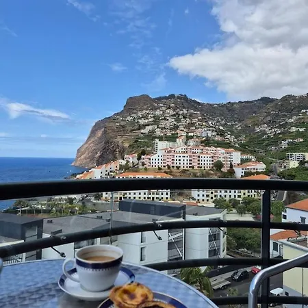 Sea And Mountain View 3 Bedroom With Elevator Apartment